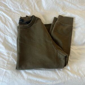 Men’s Theory Olive Green Pullover